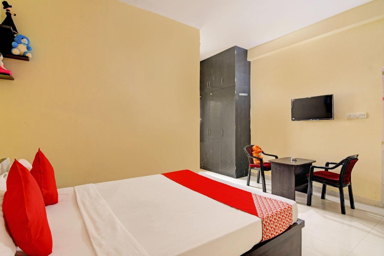 בובנשוואר Hotel O Royal A Palace מראה חיצוני תמונה